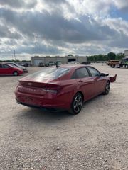 2023 Hyundai Elantra SEL - Exterior Rear Right Corner Image